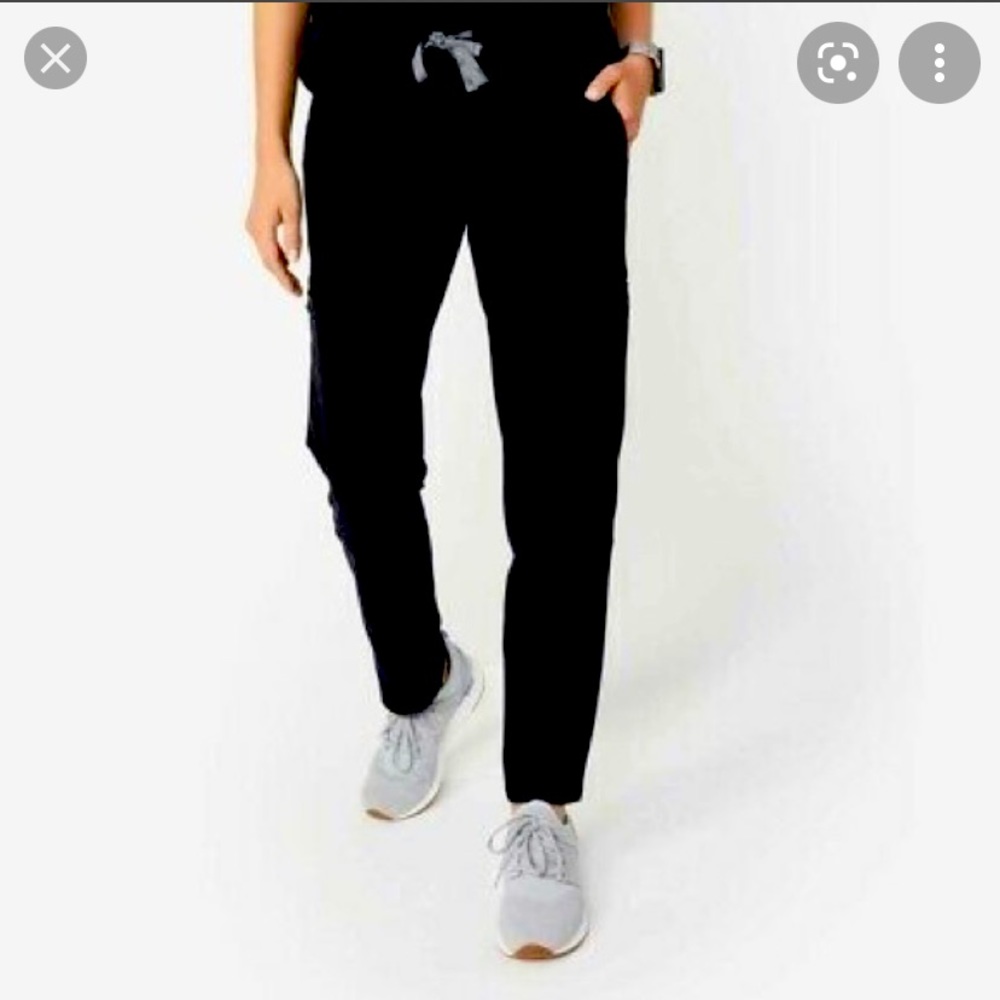 FIGS xs loreto black scrub pant